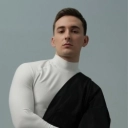 Исполнитель: TESLENKO