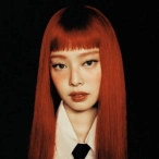 Виконавець: JENNIE