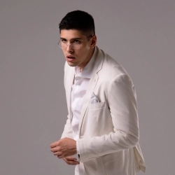 Виконавець: 10AGE