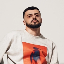 Виконавець: A.V.G