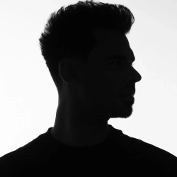 Виконавець: AFROJACK