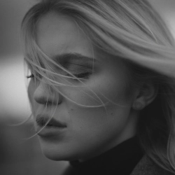 Виконавець: ALISA