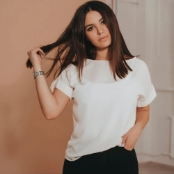 Виконавець: ANIVAR