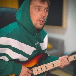 Виконавець: Anton Kramar