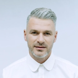 Виконавець: Арсен Мірзоян