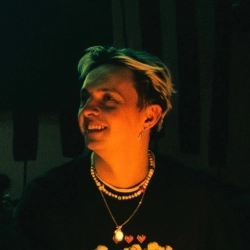 ARTY & Настя Каменських (NK) - Who Am I