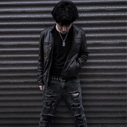 Исполнитель: blandee