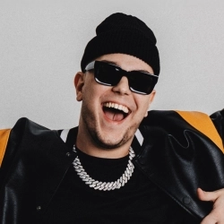 Виконавець: BYOR