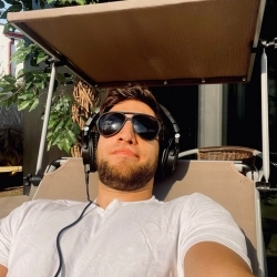 Виконавець: ConKi