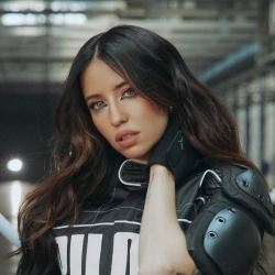 Виконавець: DOROFEEVA