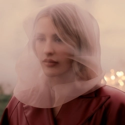 Исполнитель: Ellie Goulding