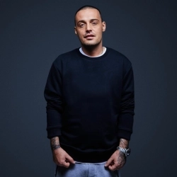 Виконавець: GUF