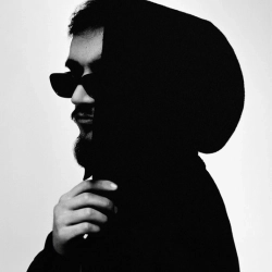 Виконавець: HLOY