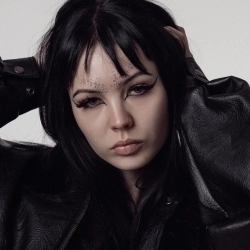 Виконавець: Кажанна