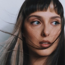 Виконавець: KLER