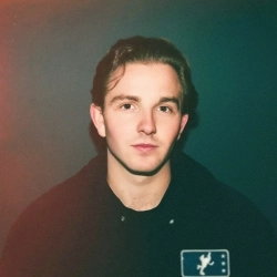 Виконавець: Lavern