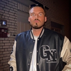 Виконавець: Leos