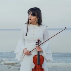 Виконавець: Лея