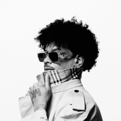 Виконавець: MK