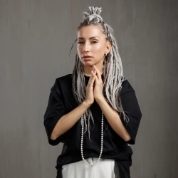 Виконавець: Мураками