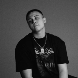 Виконавець: opium.