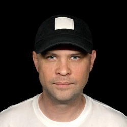 Виконавець: QП