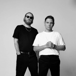 Виконавець: ЩЕНКИ