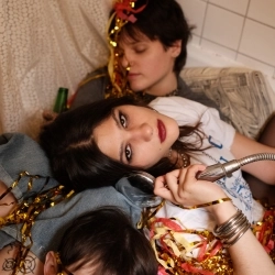 Виконавець: Shmiska