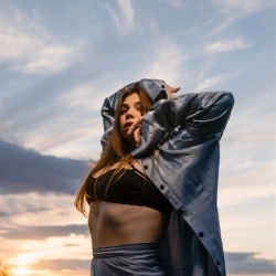 Виконавець: Схожа