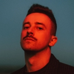 Виконавець: Шугар