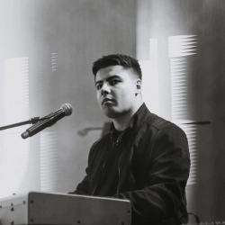 Виконавець: SHUMEI