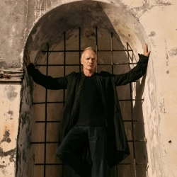 Виконавець: Sting