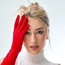 Виконавець: Уляна Шуба