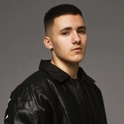 Виконавець: YAKTAK