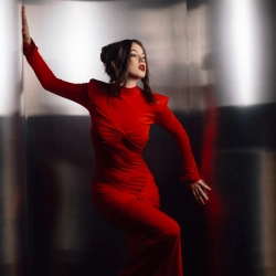 Catherine Pleskach - Зв'язок