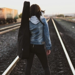 Marta Adamchuk & Uno Kaya - Колія (Uno Kaya Remix)