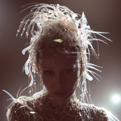 Miley Cyrus - End of the World