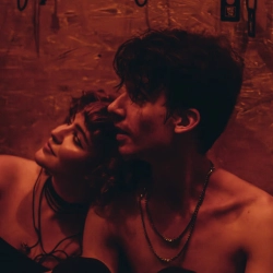 The Elliens - Тримай мене