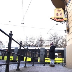 Zombo - На розі